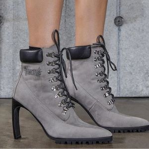Darker Waves boots